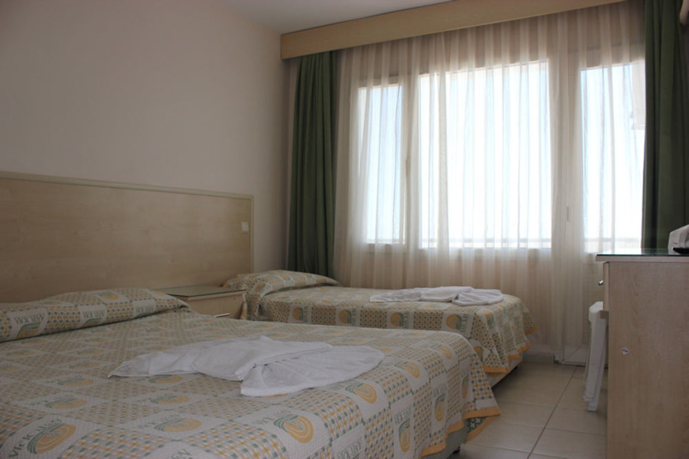 Can Karaburun Hotel Smirne Esterno foto